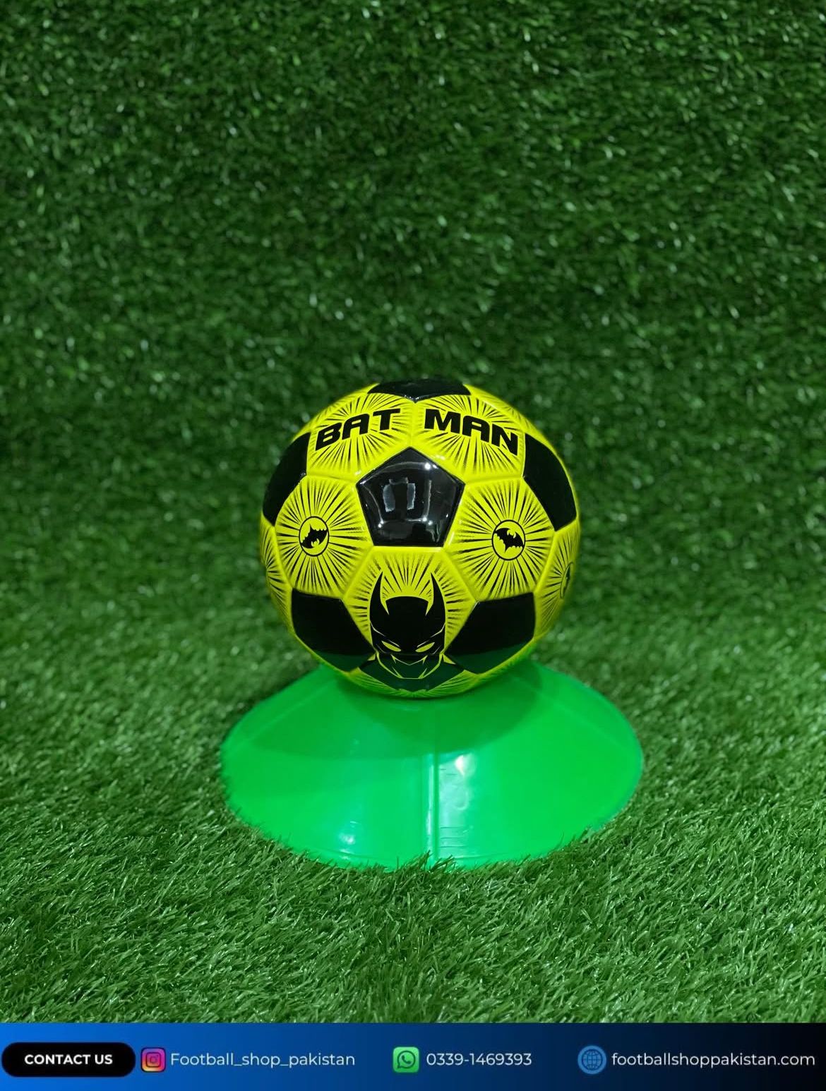 Football Size 1 mini Batman yellow - Image 3